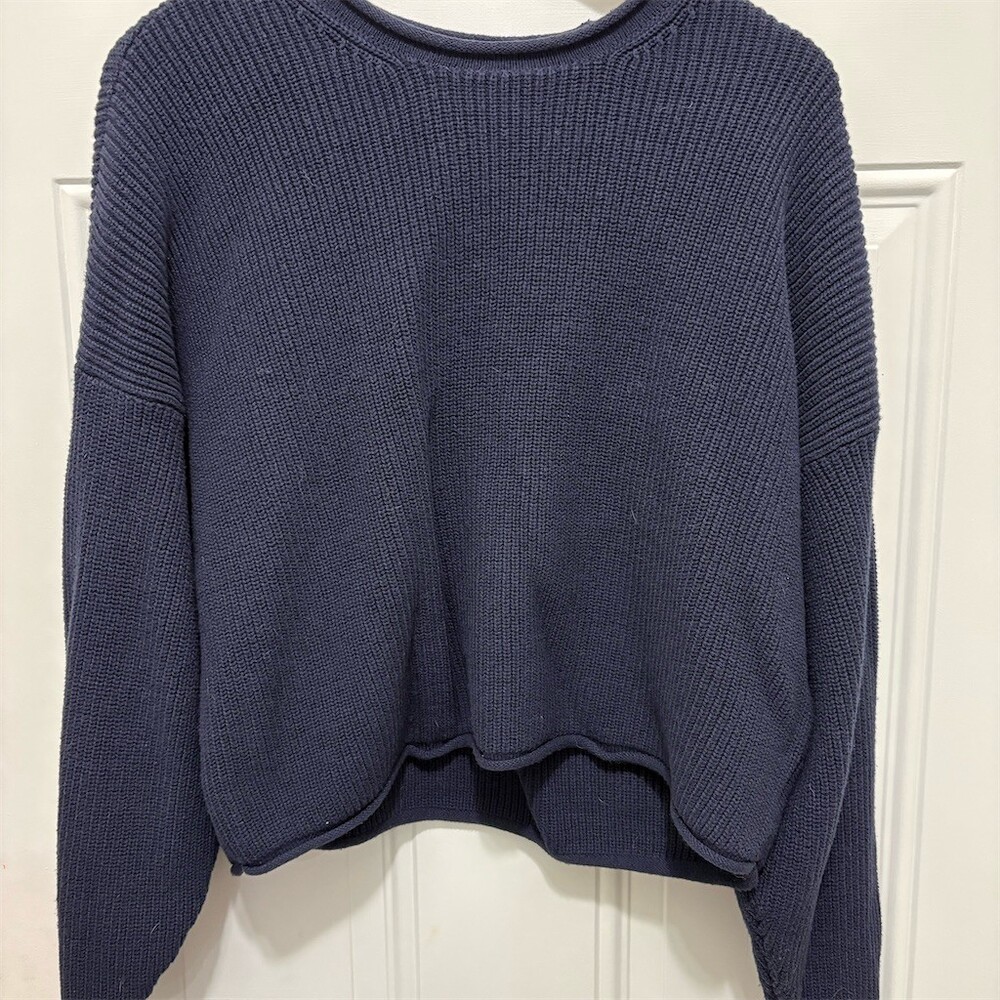 Hollister Sweater Womens Size L Navy Blue Textured Knit Crew Neck Pullover